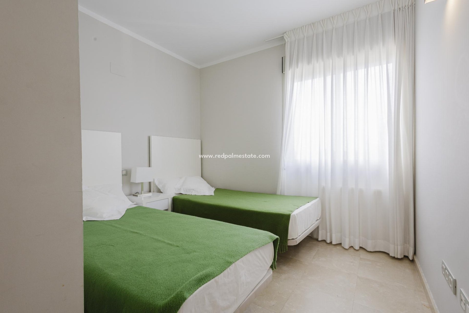 Återförsäljning - Lägenhet -
Orihuela Costa - Las Colinas Golf