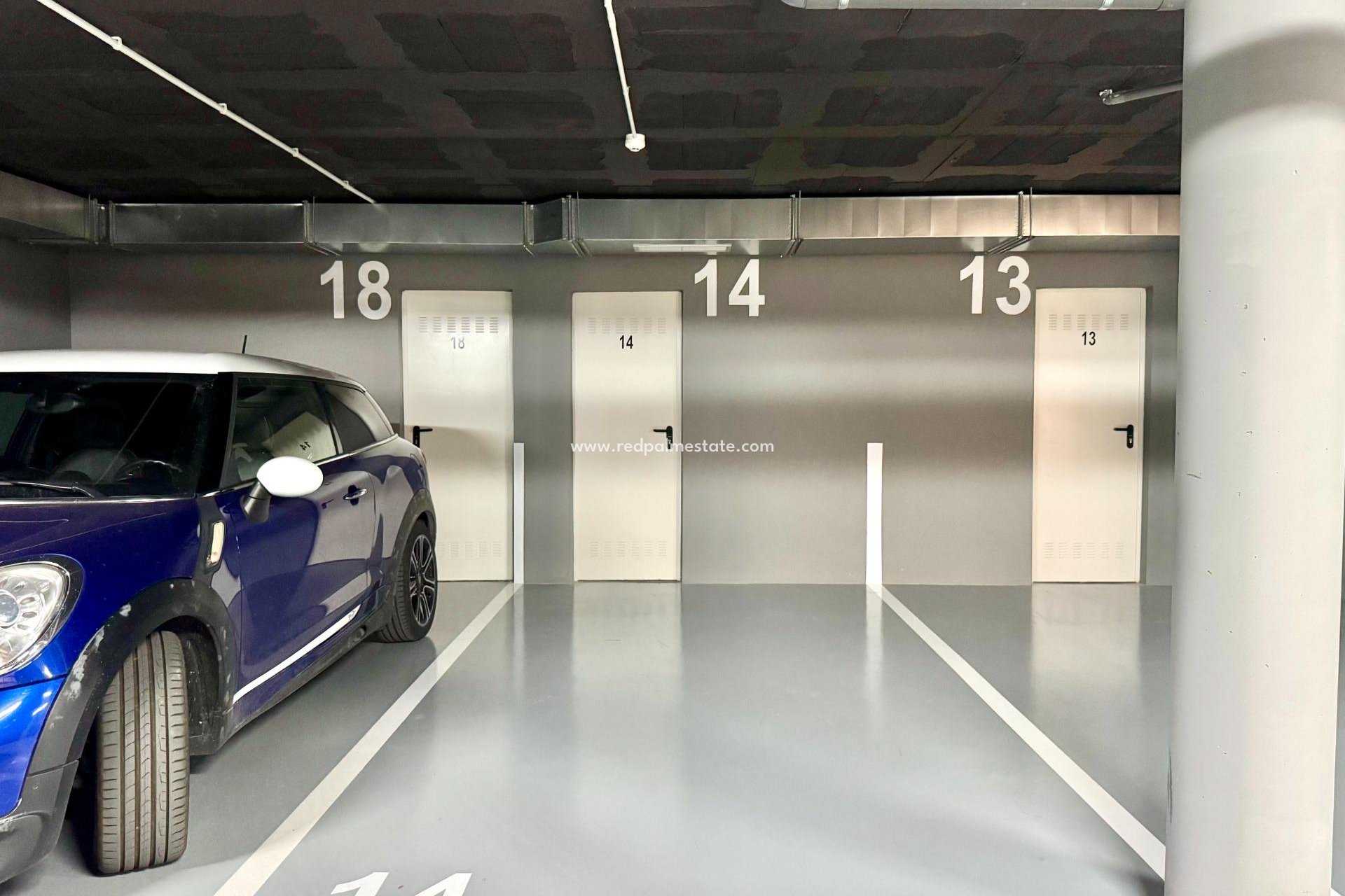 Återförsäljning - Lägenhet -
Orihuela Costa - Las Colinas Golf