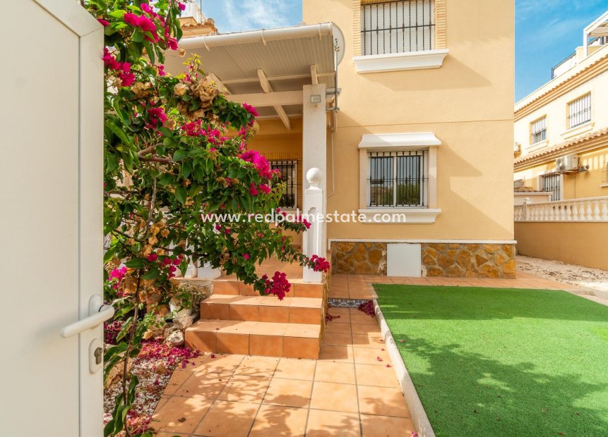 Återförsäljning - Lägenhet -
Orihuela Costa - Los Dolses
