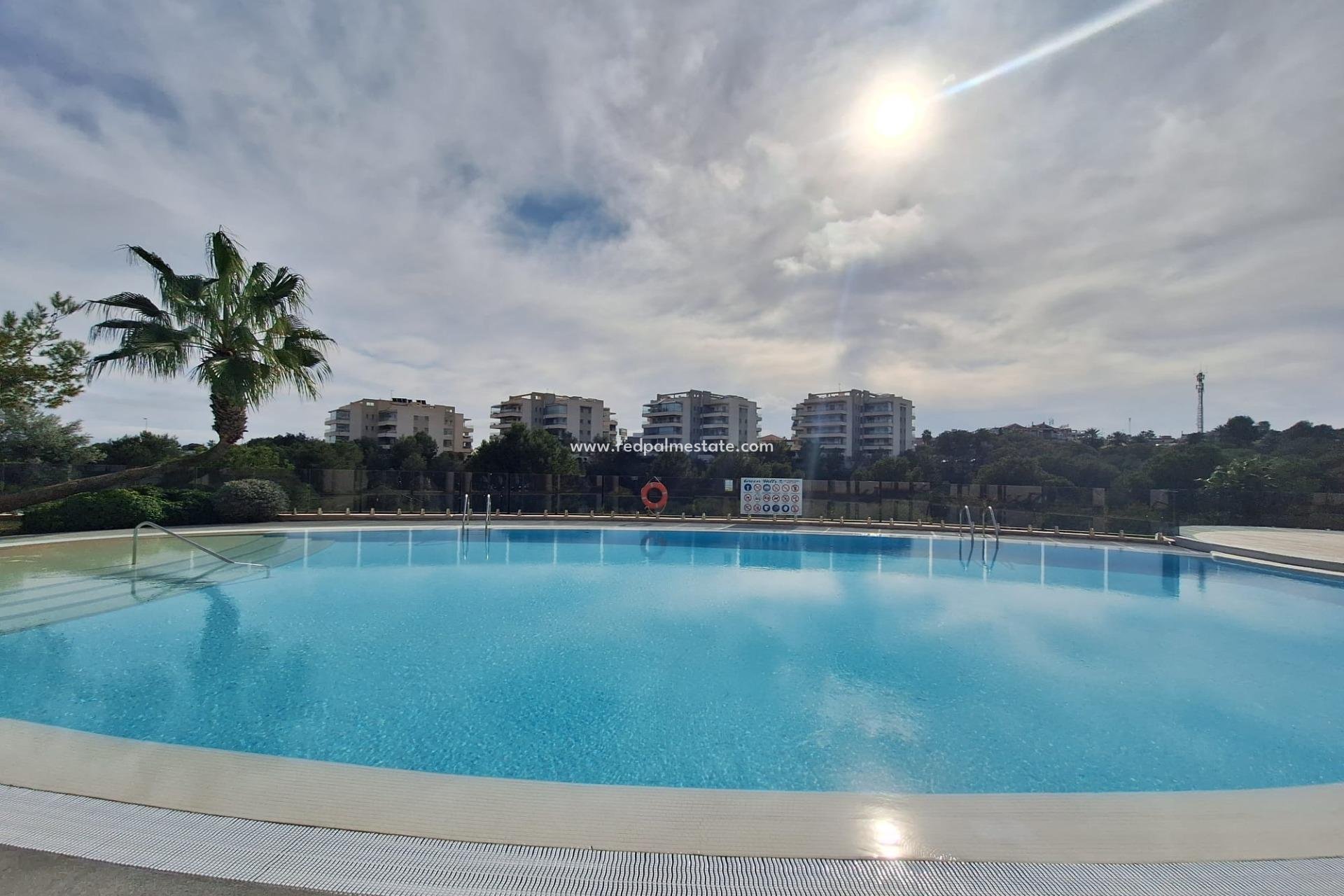 Återförsäljning - Lägenhet -
Orihuela Costa - Los Dolses