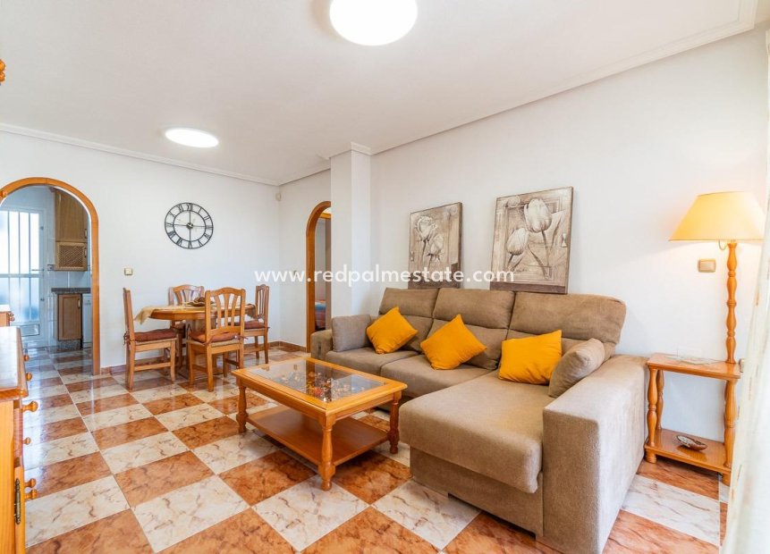Återförsäljning - Lägenhet -
Orihuela Costa - Montezenia