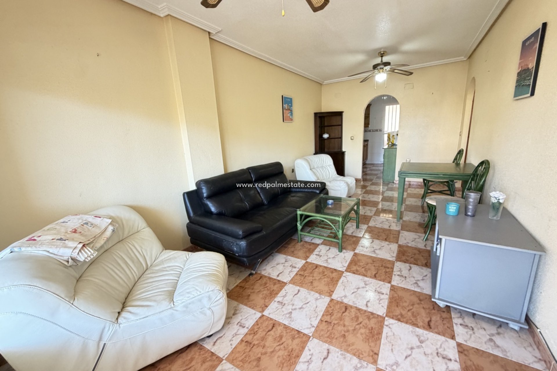 Återförsäljning - Lägenhet -
Orihuela Costa - Villamartín