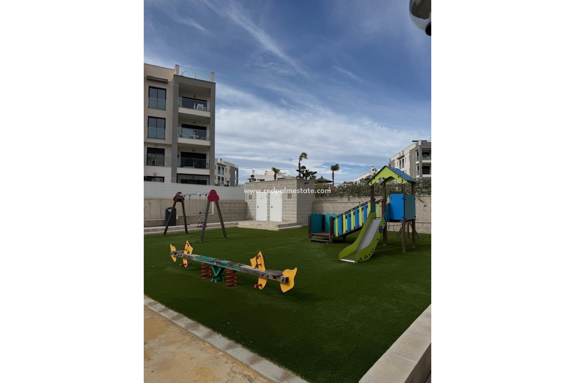 Återförsäljning - Lägenhet -
Orihuela Costa - Villamartín