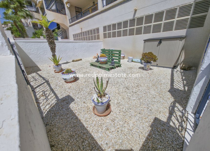 Återförsäljning - Lägenhet -
Orihuela Costa - Villamartín
