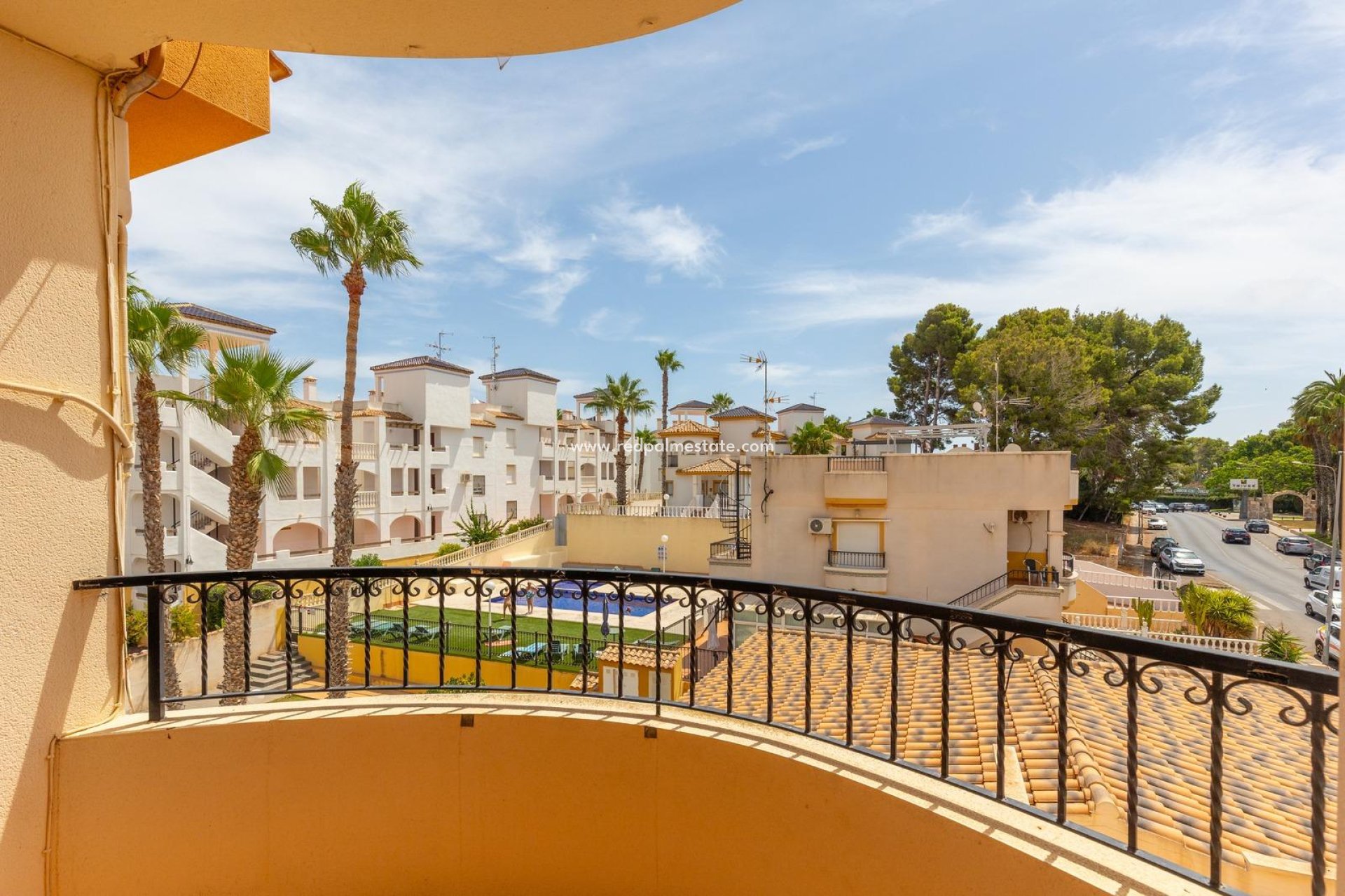 Återförsäljning - Lägenhet -
Orihuela Costa - Villamartín
