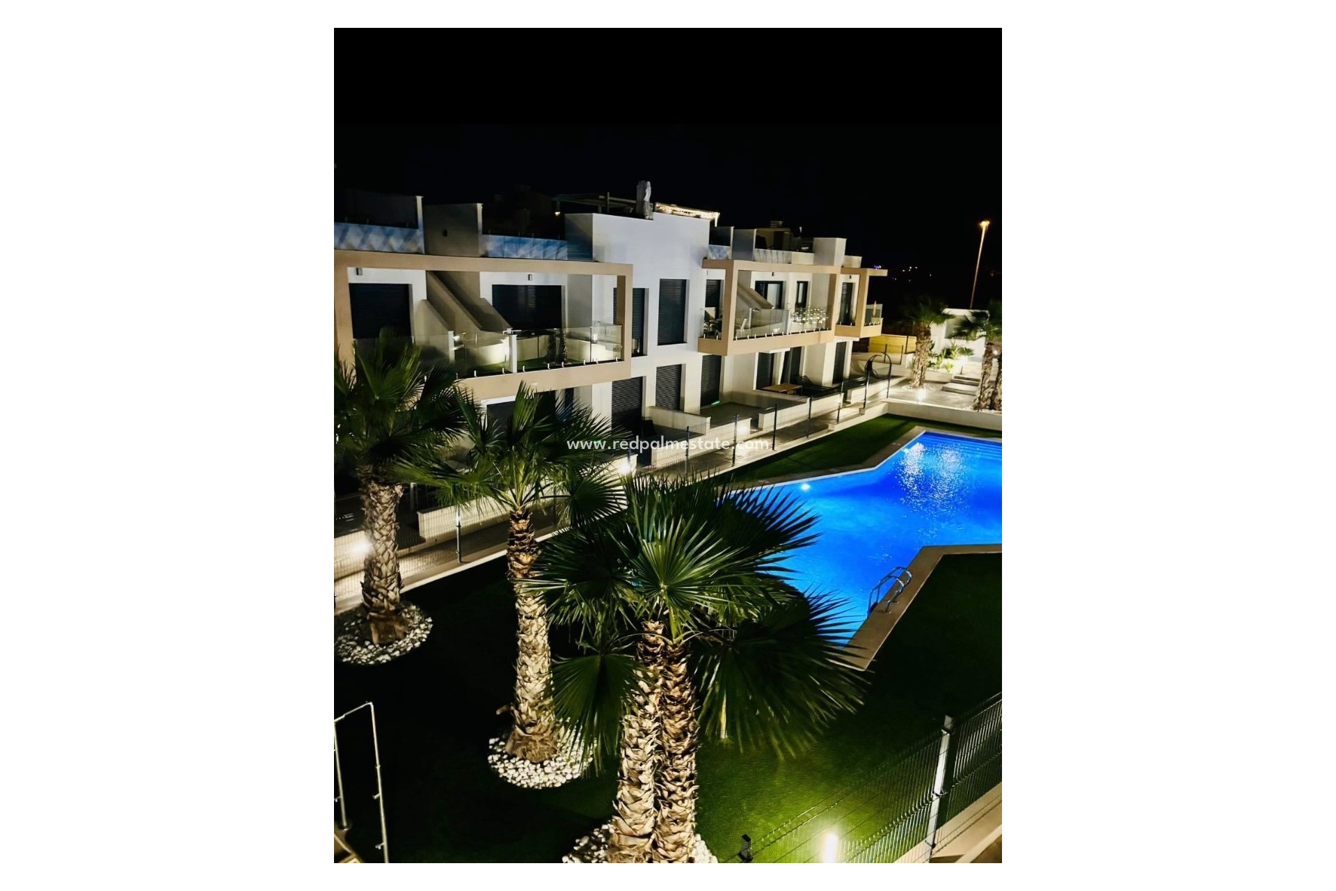 Återförsäljning - Lägenhet -
Orihuela Costa - Villamartín