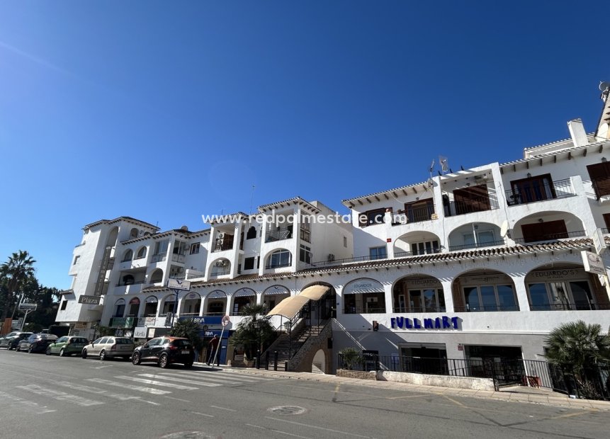 Återförsäljning - Lägenhet -
Orihuela Costa - Villamartín
