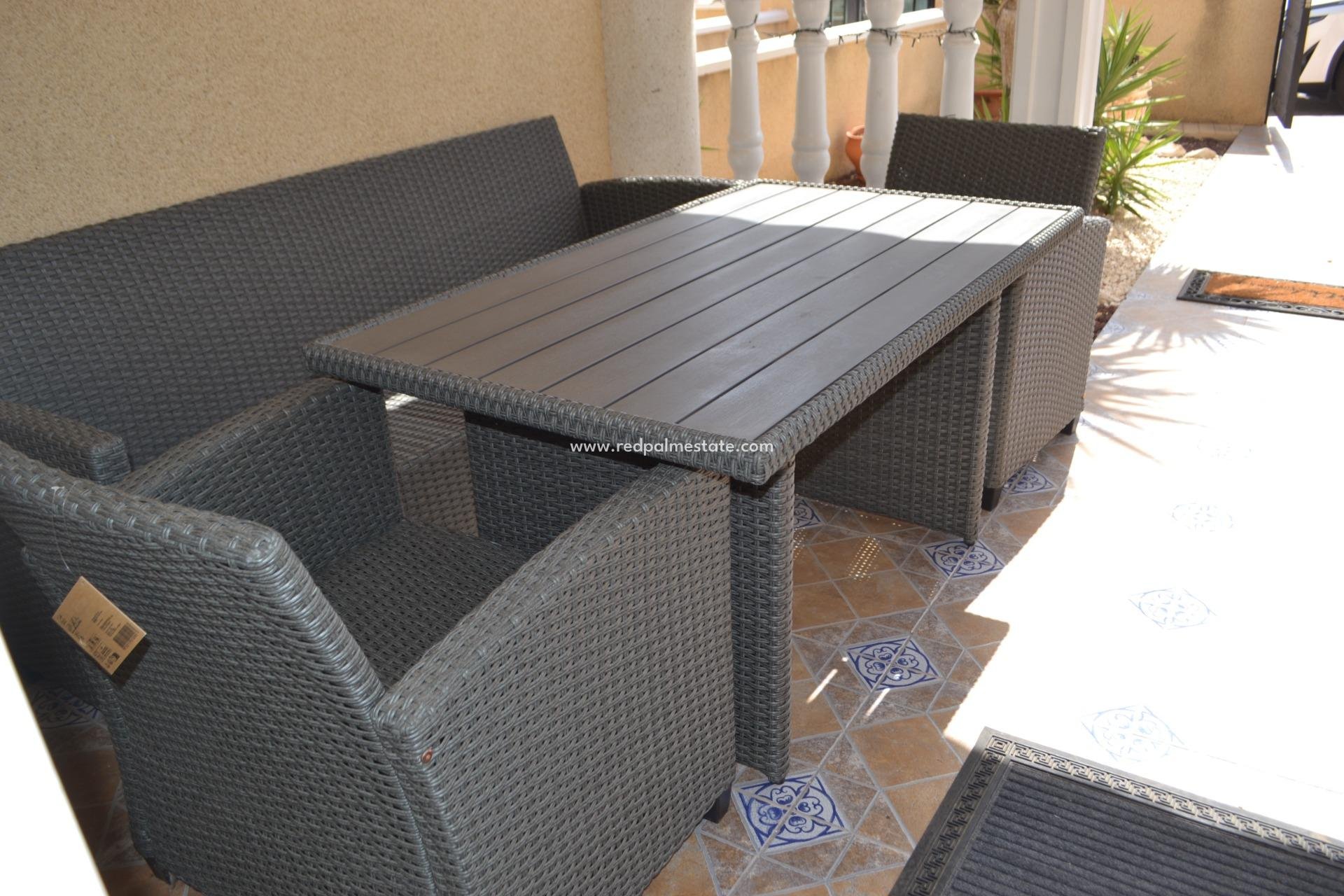 Återförsäljning - Lägenhet -
Orihuela Costa - Villamartín