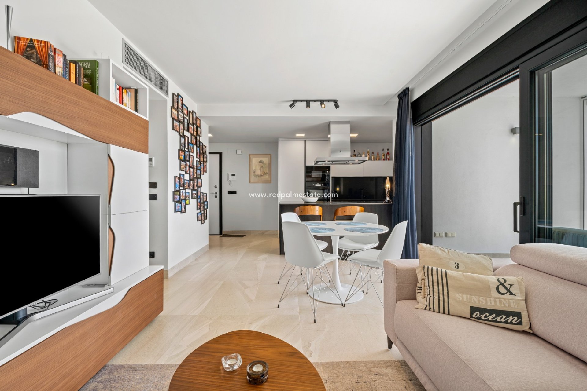 Återförsäljning - Lägenhet -
Orihuela Costa - Villamartín