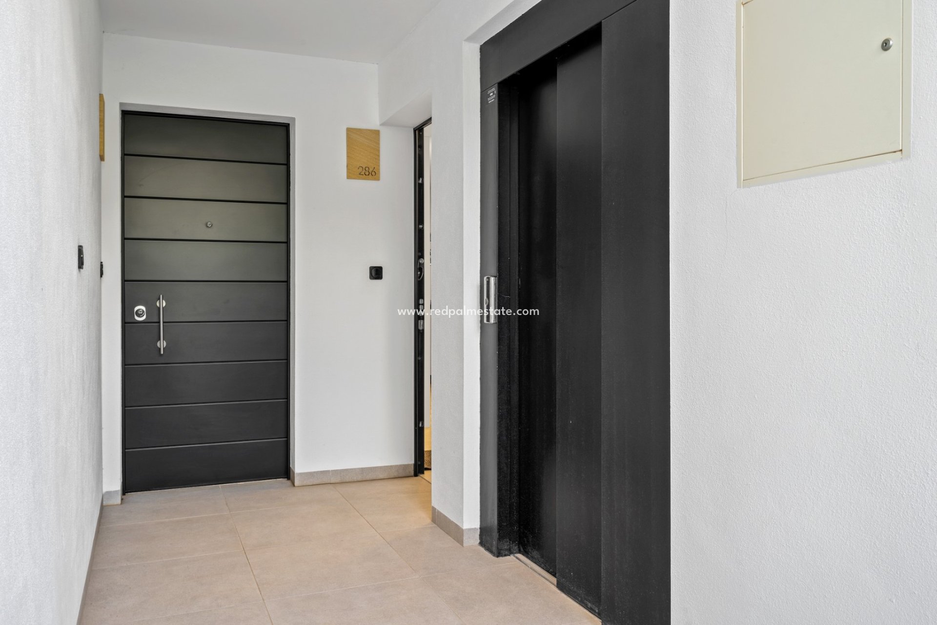 Återförsäljning - Lägenhet -
Orihuela Costa - Villamartín