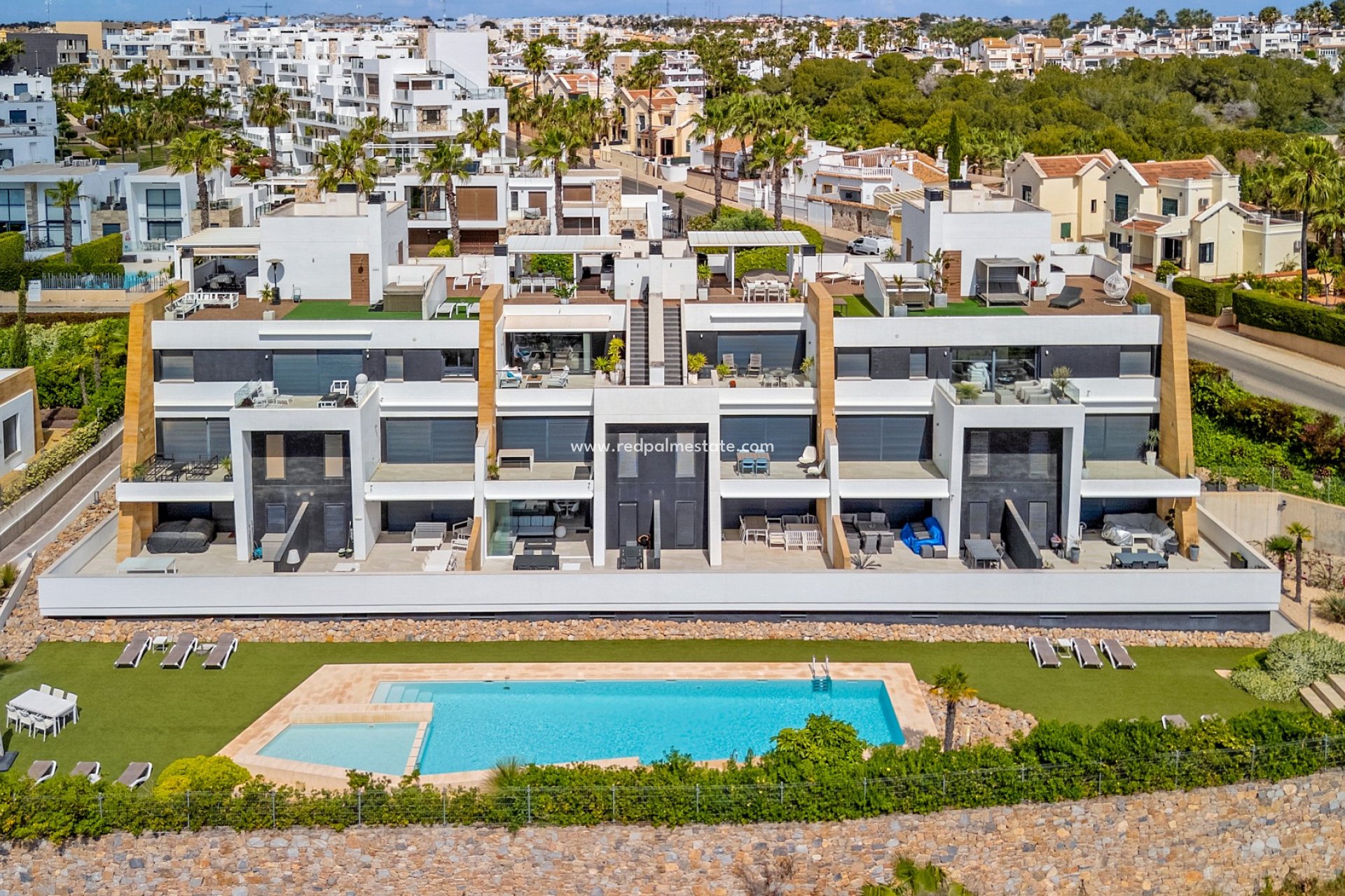 Återförsäljning - Lägenhet -
Orihuela Costa - Villamartín
