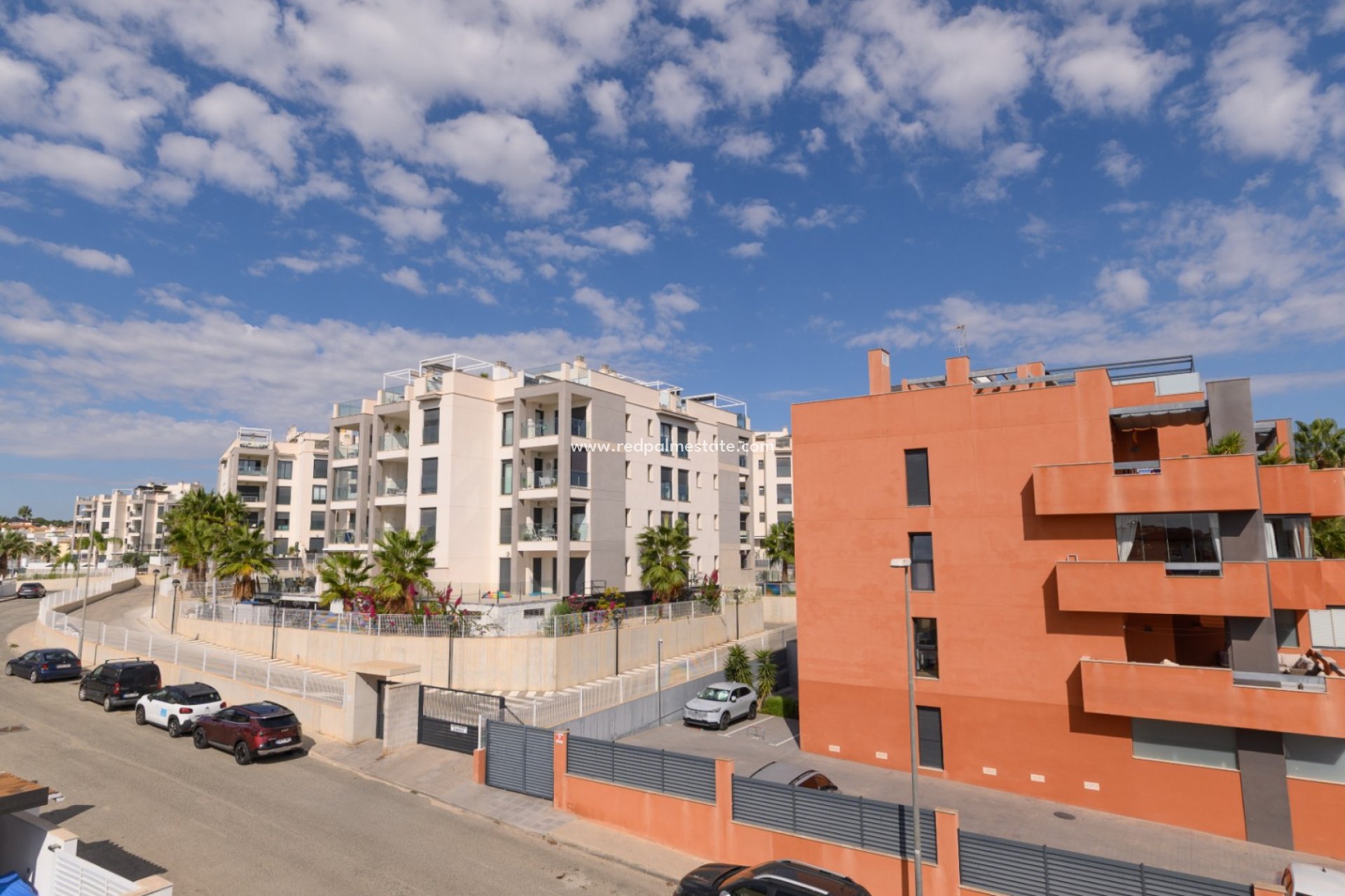 Återförsäljning - Lägenhet -
Orihuela Costa - Villamartín