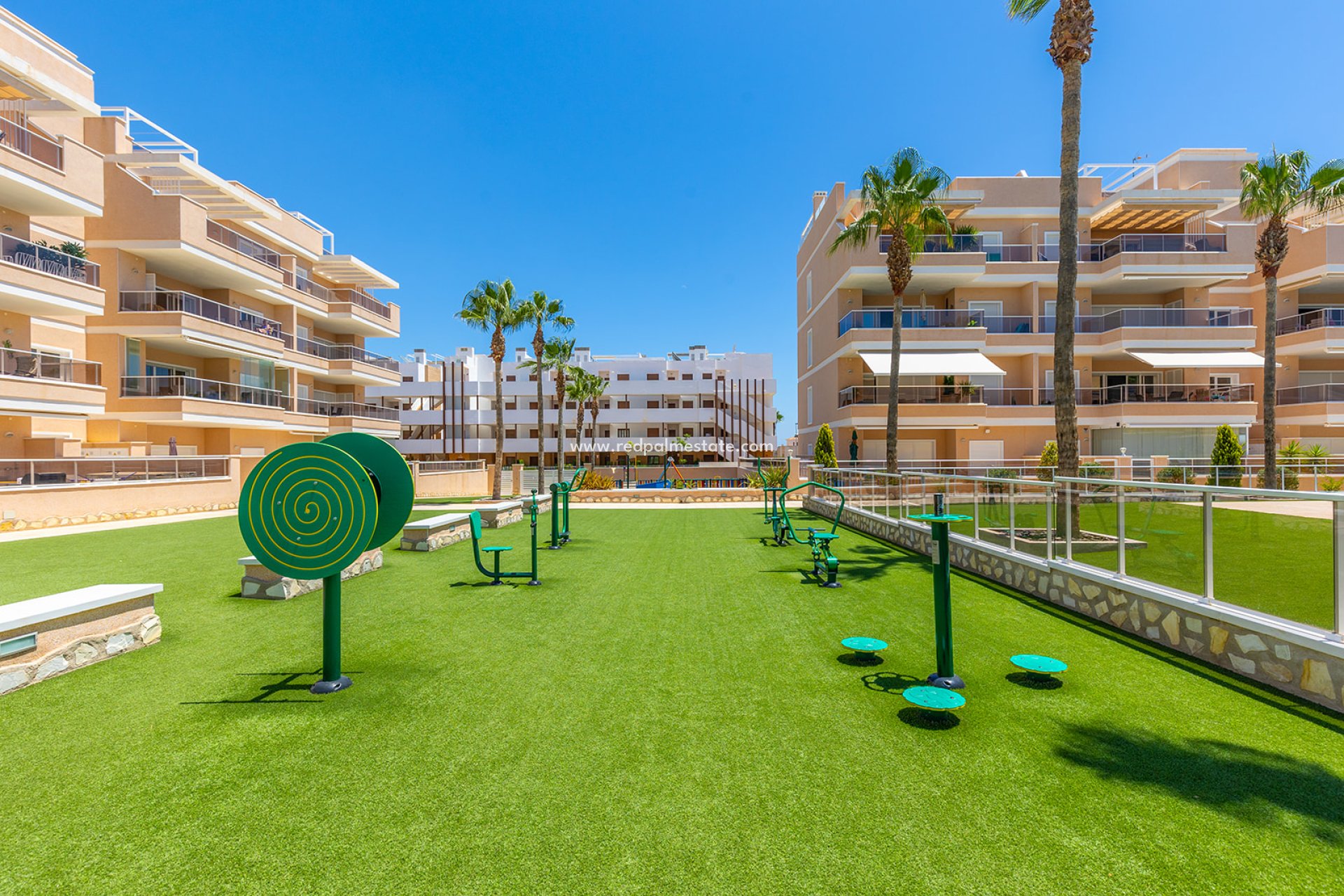 Återförsäljning - Lägenhet -
Orihuela Costa - Villamartín