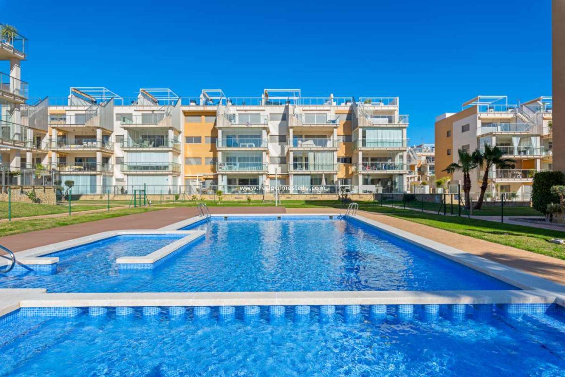 Återförsäljning - Lägenhet -
Orihuela Costa - Villamartín