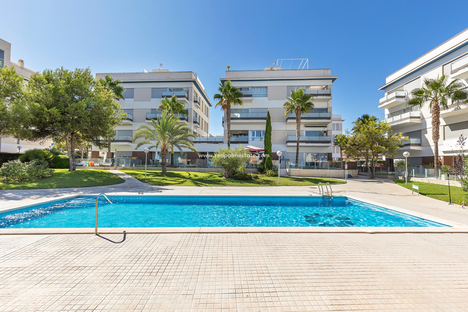 Återförsäljning - Lägenhet -
Orihuela Costa - Villamartín