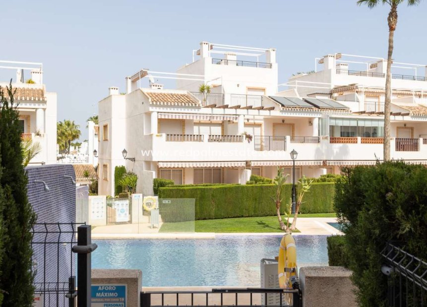 Återförsäljning - Lägenhet -
Orihuela Costa - Villamartín