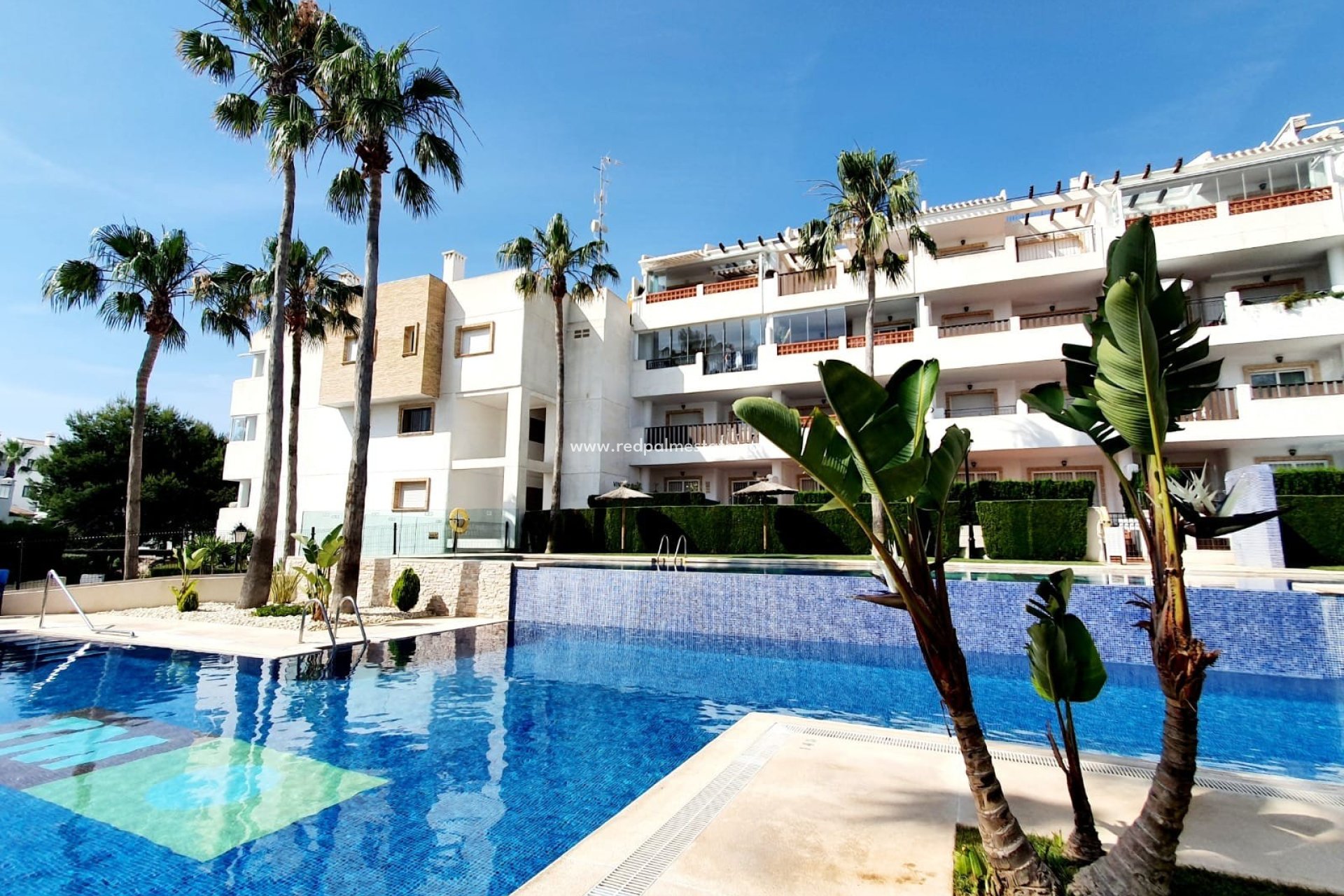 Återförsäljning - Lägenhet -
Orihuela Costa - Villamartín