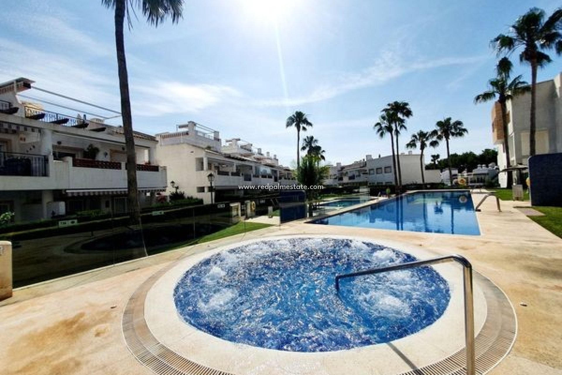 Återförsäljning - Lägenhet -
Orihuela Costa - Villamartín