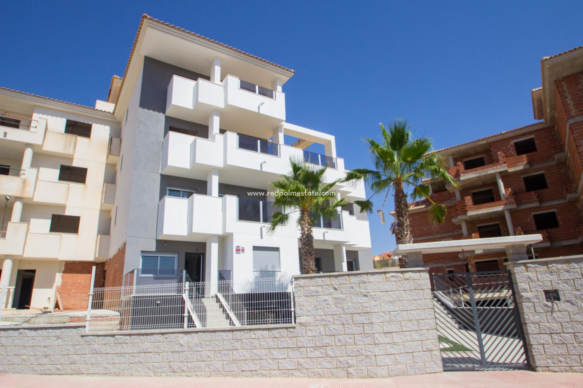 Återförsäljning - Lägenhet -
Orihuela Costa - Villamartín