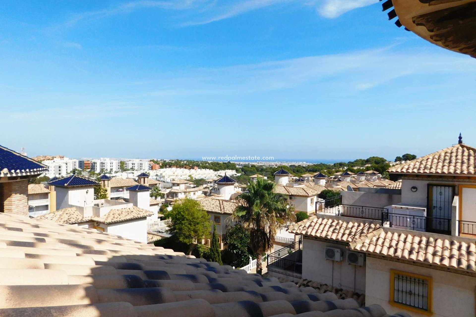 Återförsäljning - Lägenhet -
Orihuela Costa - Villamartín