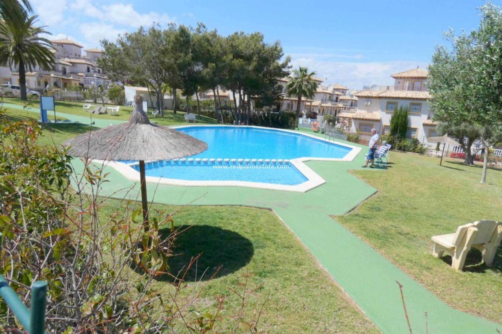 Återförsäljning - Lägenhet -
Orihuela Costa - Villamartín