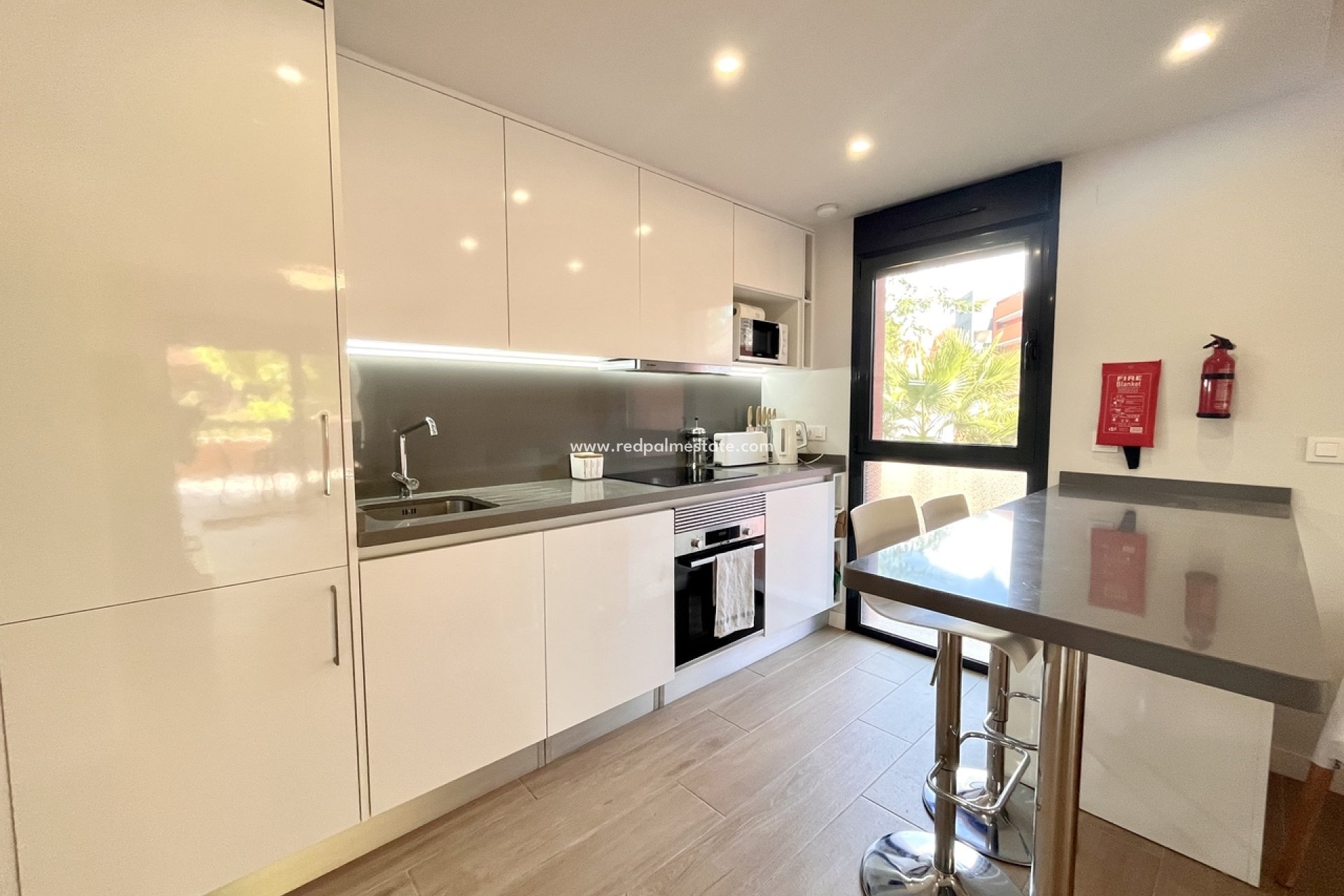 Återförsäljning - Lägenhet -
Orihuela Costa - Villamartín