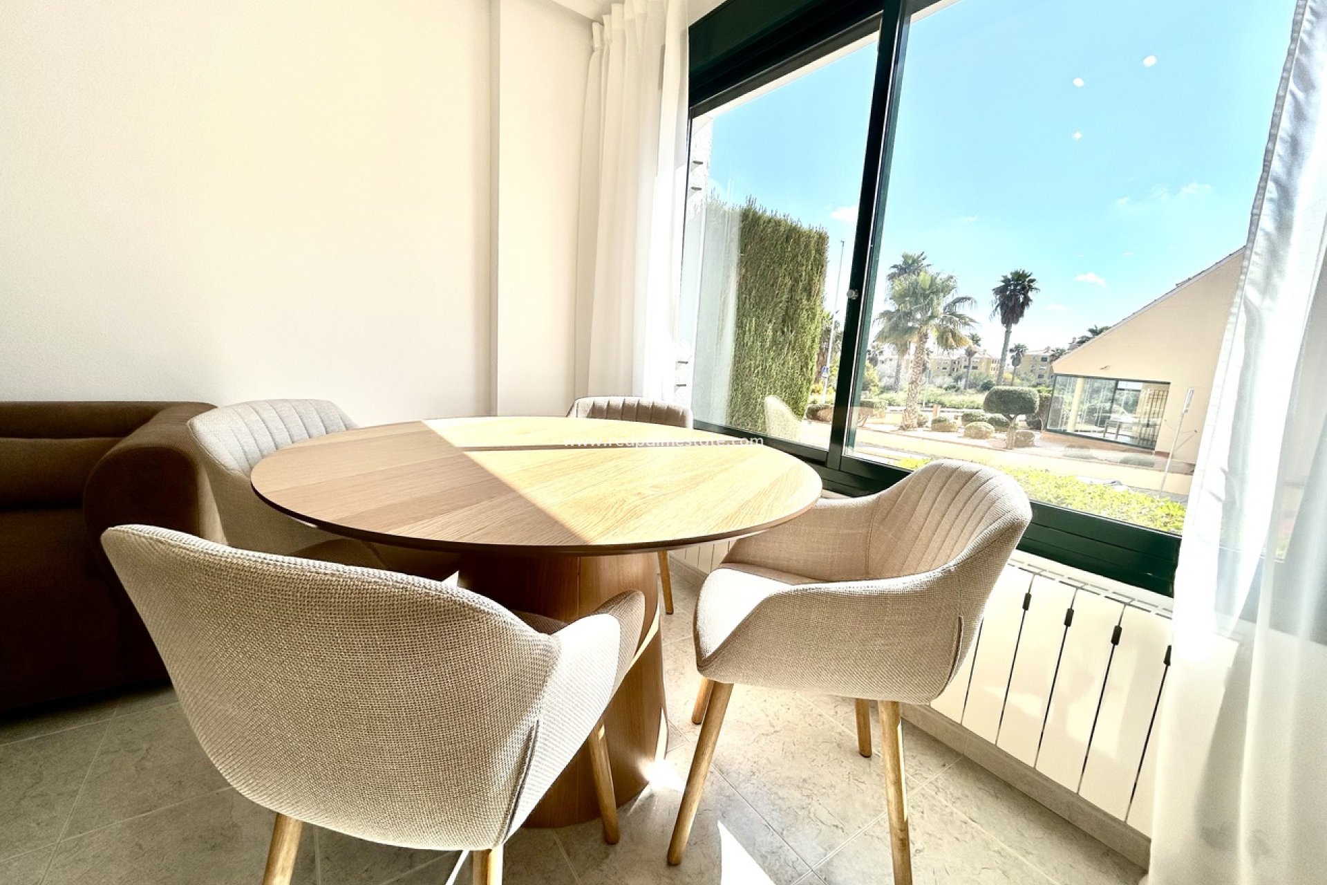 Återförsäljning - Lägenhet -
Orihuela Costa - Villamartín