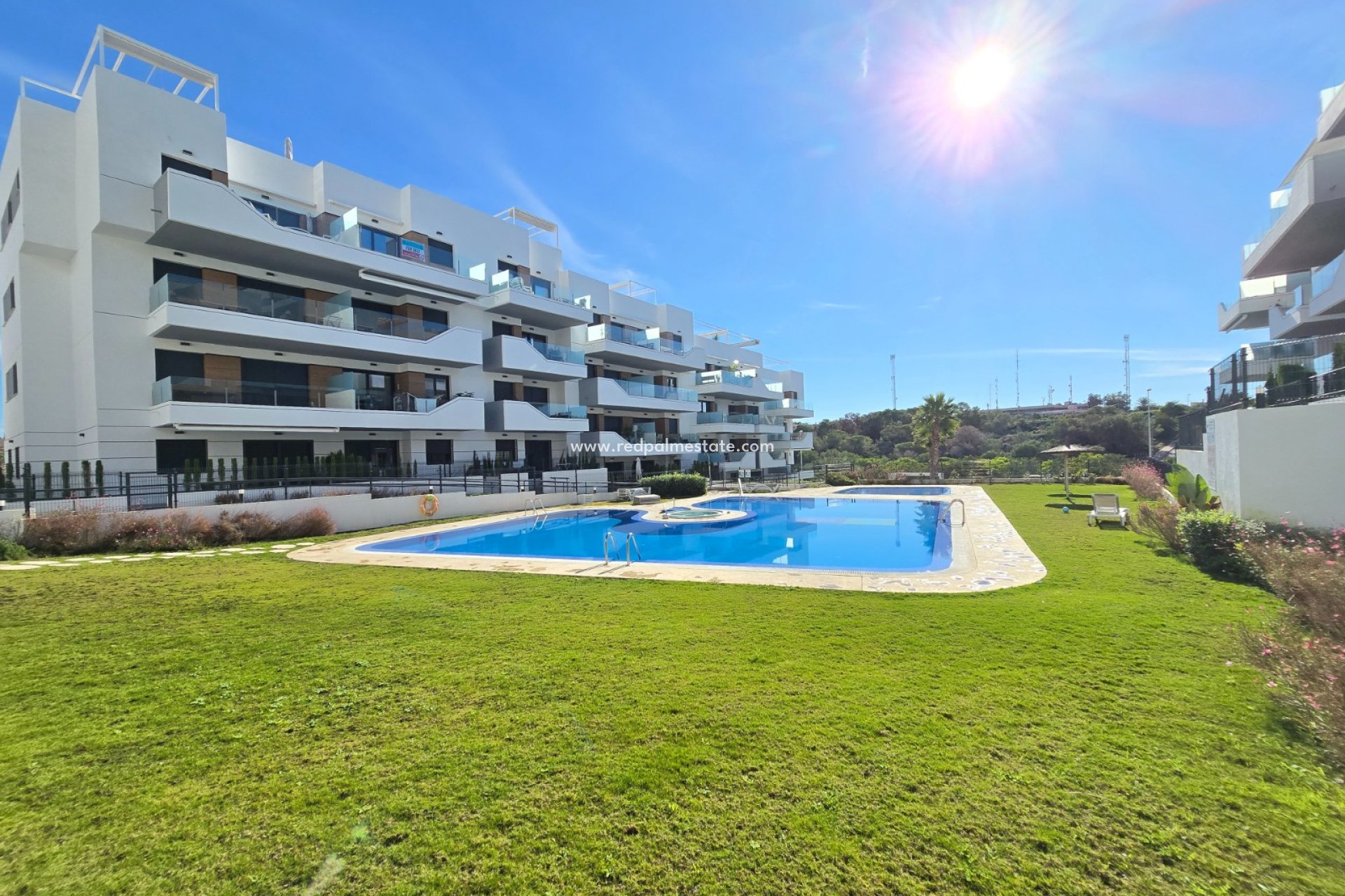 Återförsäljning - Lägenhet -
Orihuela Costa - Villamartín *