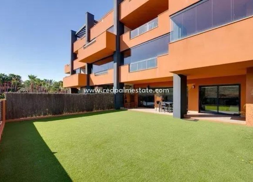 Återförsäljning - Lägenhet -
Orihuela Costa - Villamartín