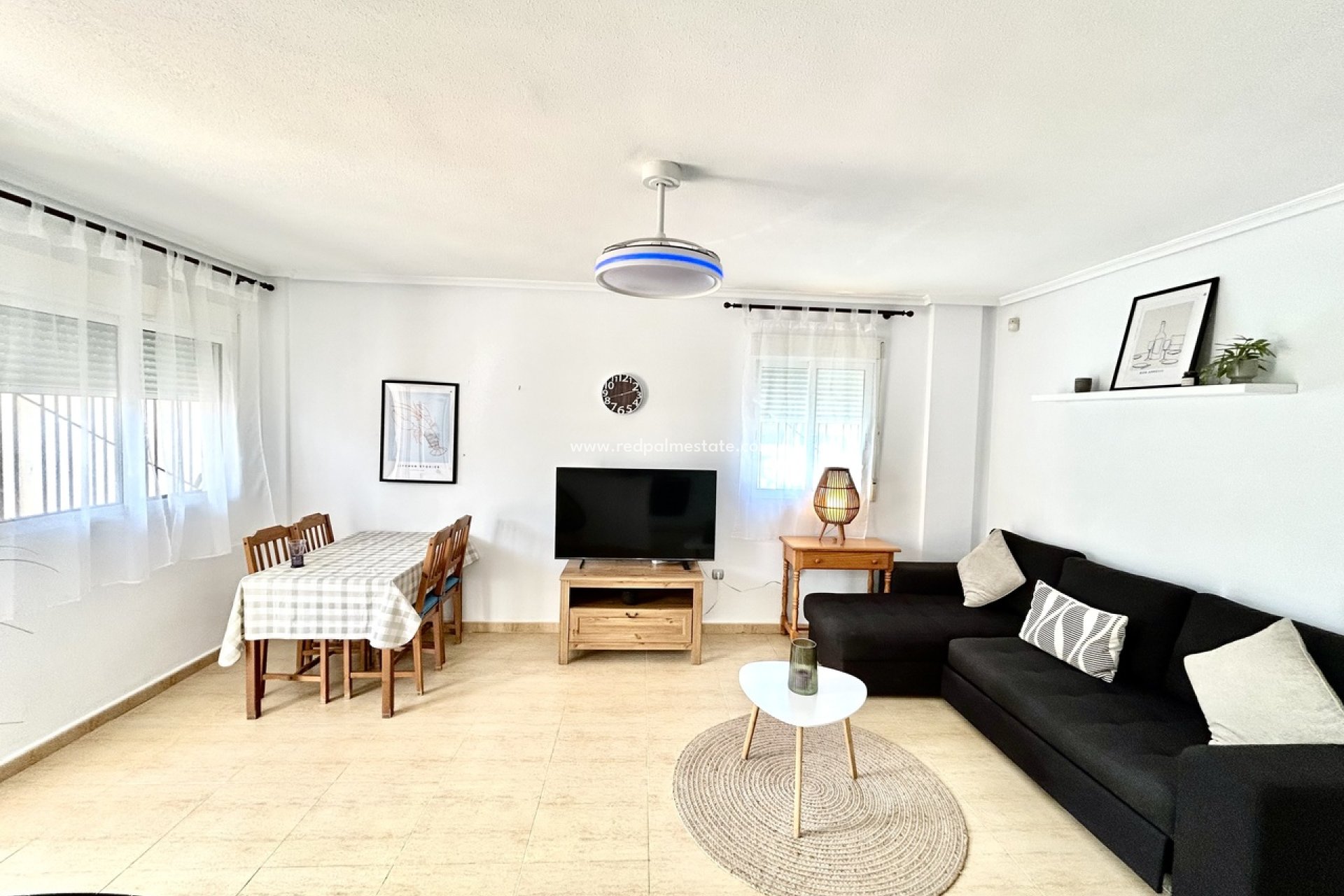 Återförsäljning - Lägenhet -
Orihuela Costa - Villamartín