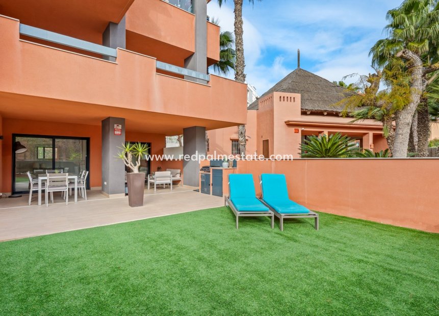 Återförsäljning - Lägenhet -
Orihuela Costa - Villamartín