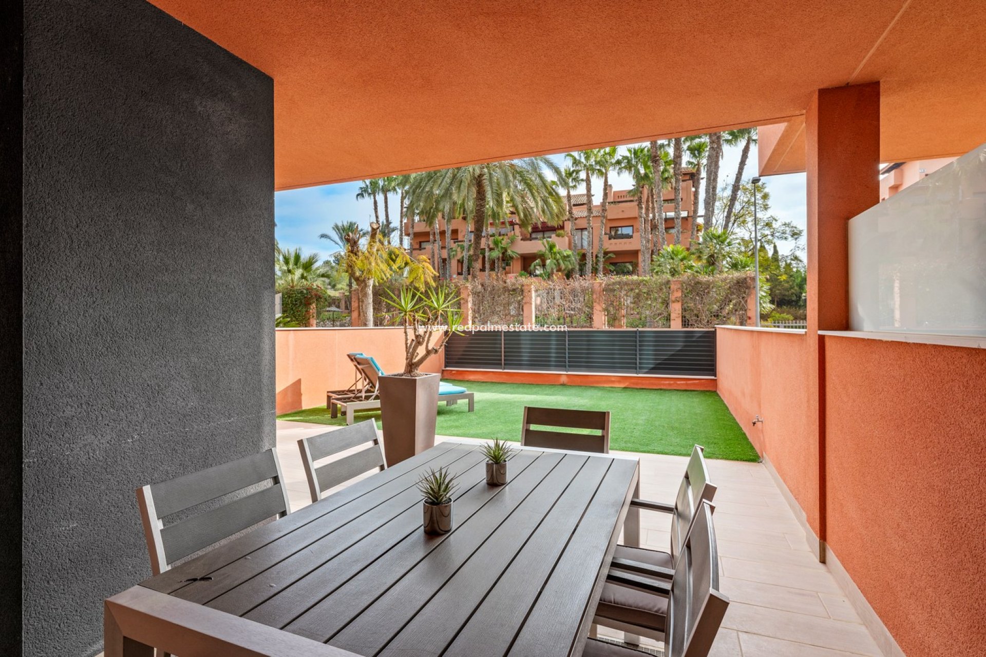 Återförsäljning - Lägenhet -
Orihuela Costa - Villamartín