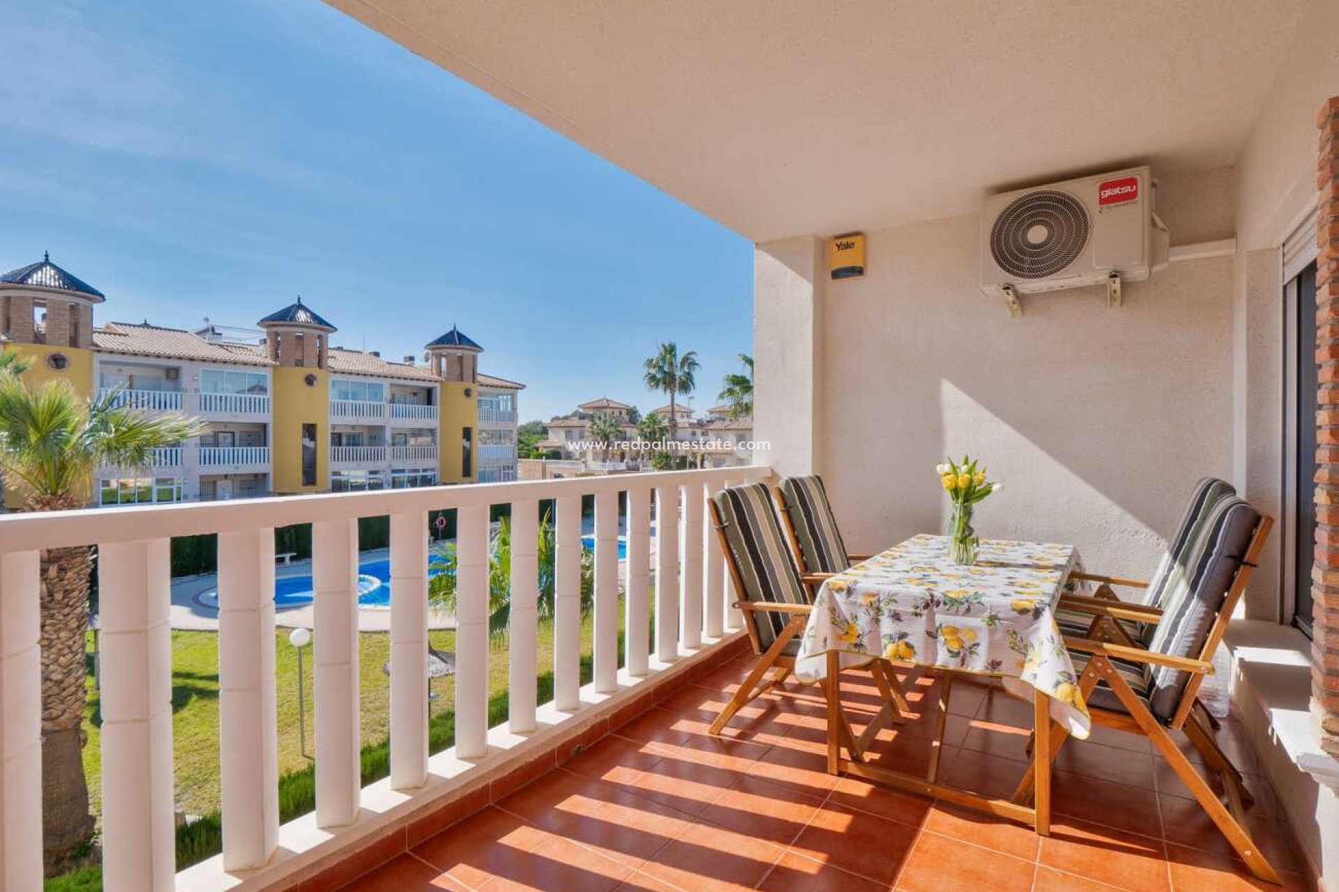 Återförsäljning - Lägenhet -
Orihuela Costa - Villamartín