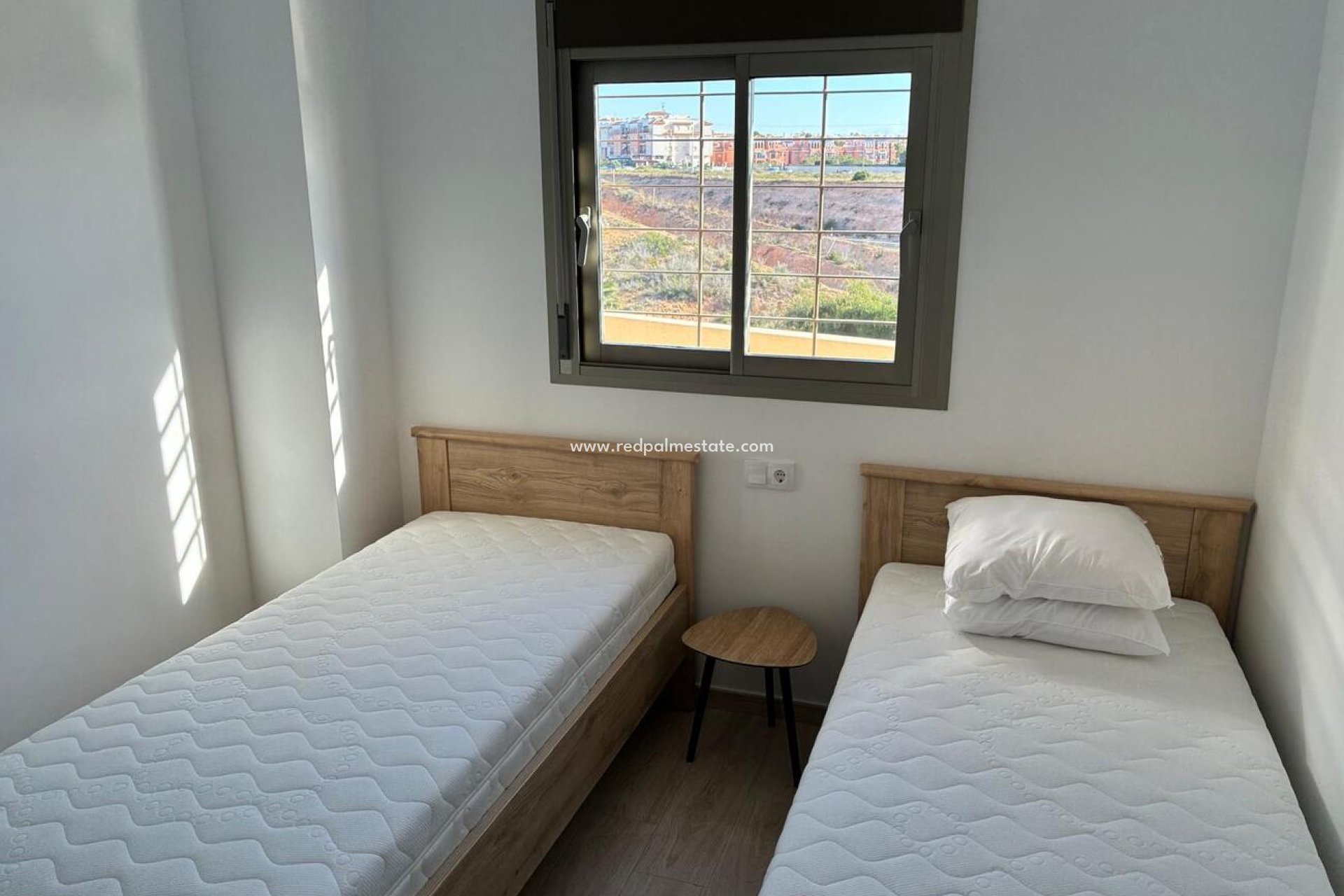 Återförsäljning - Lägenhet -
Orihuela Costa - Villamartín