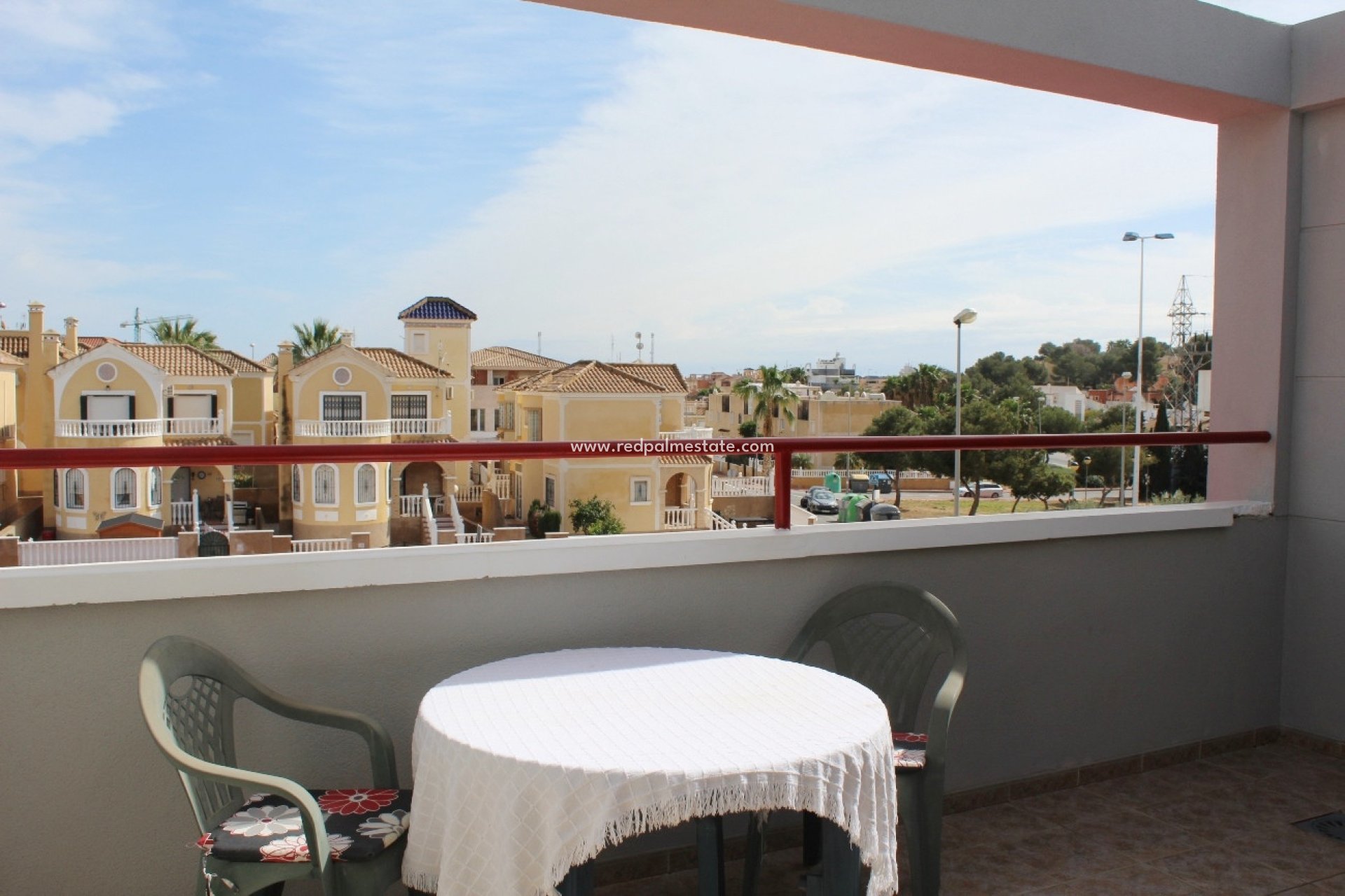 Återförsäljning - Lägenhet -
Orihuela Costa - Villamartín