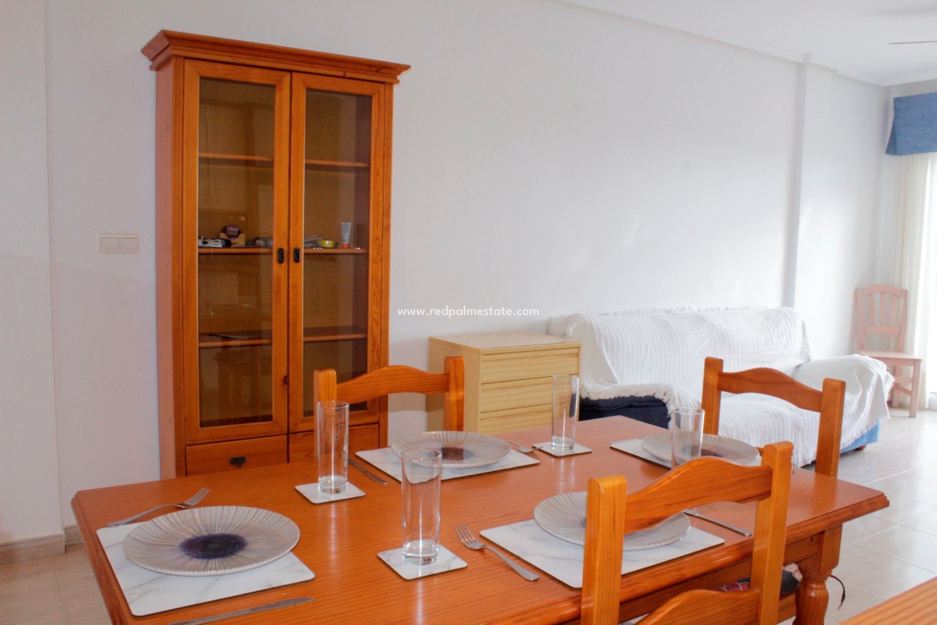 Återförsäljning - Lägenhet -
Orihuela Costa - Villamartín