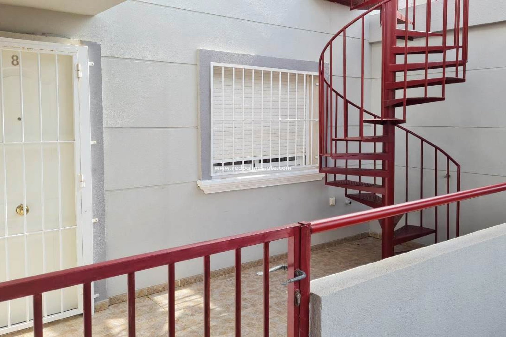 Återförsäljning - Lägenhet -
Orihuela Costa - Villamartín