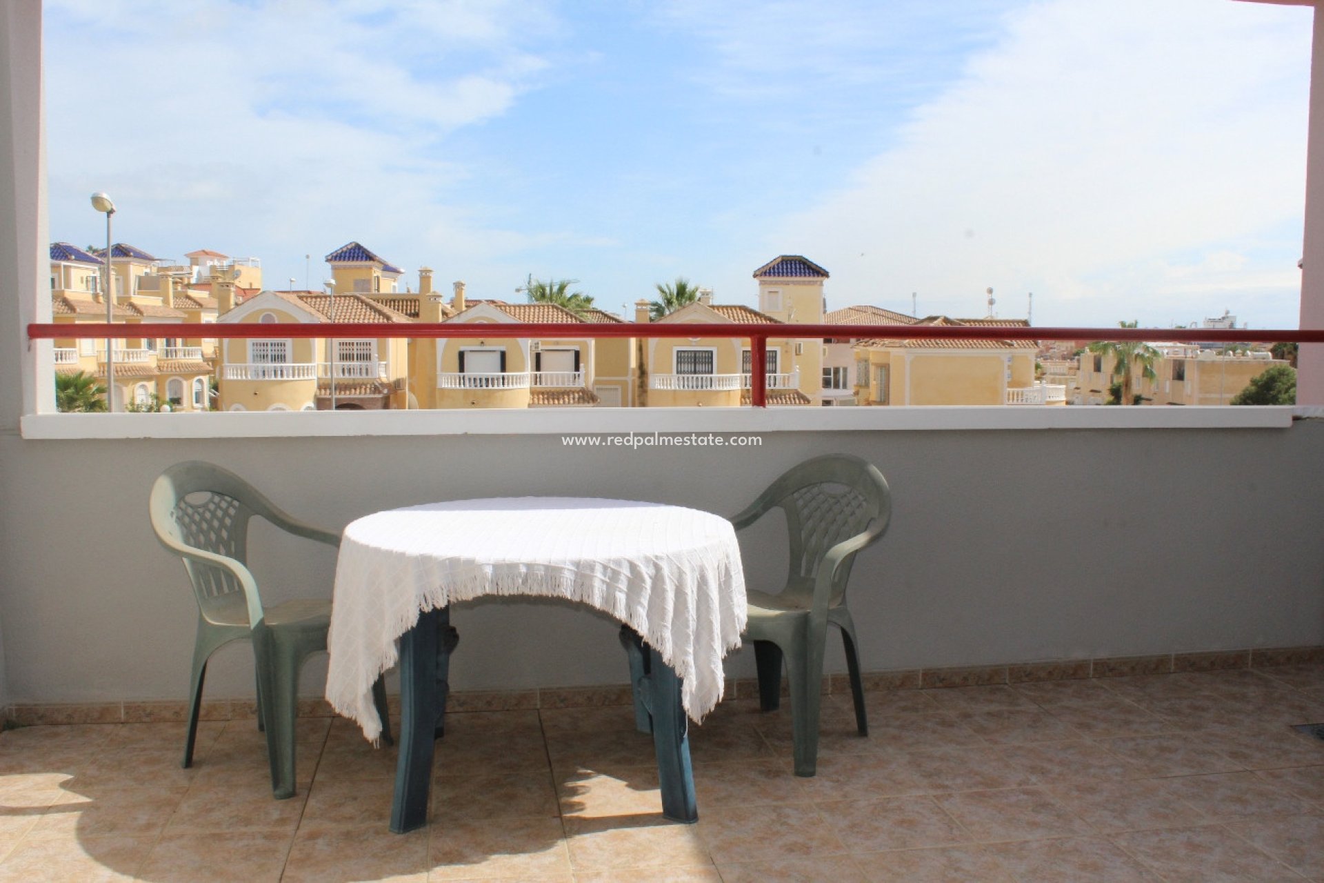 Återförsäljning - Lägenhet -
Orihuela Costa - Villamartín