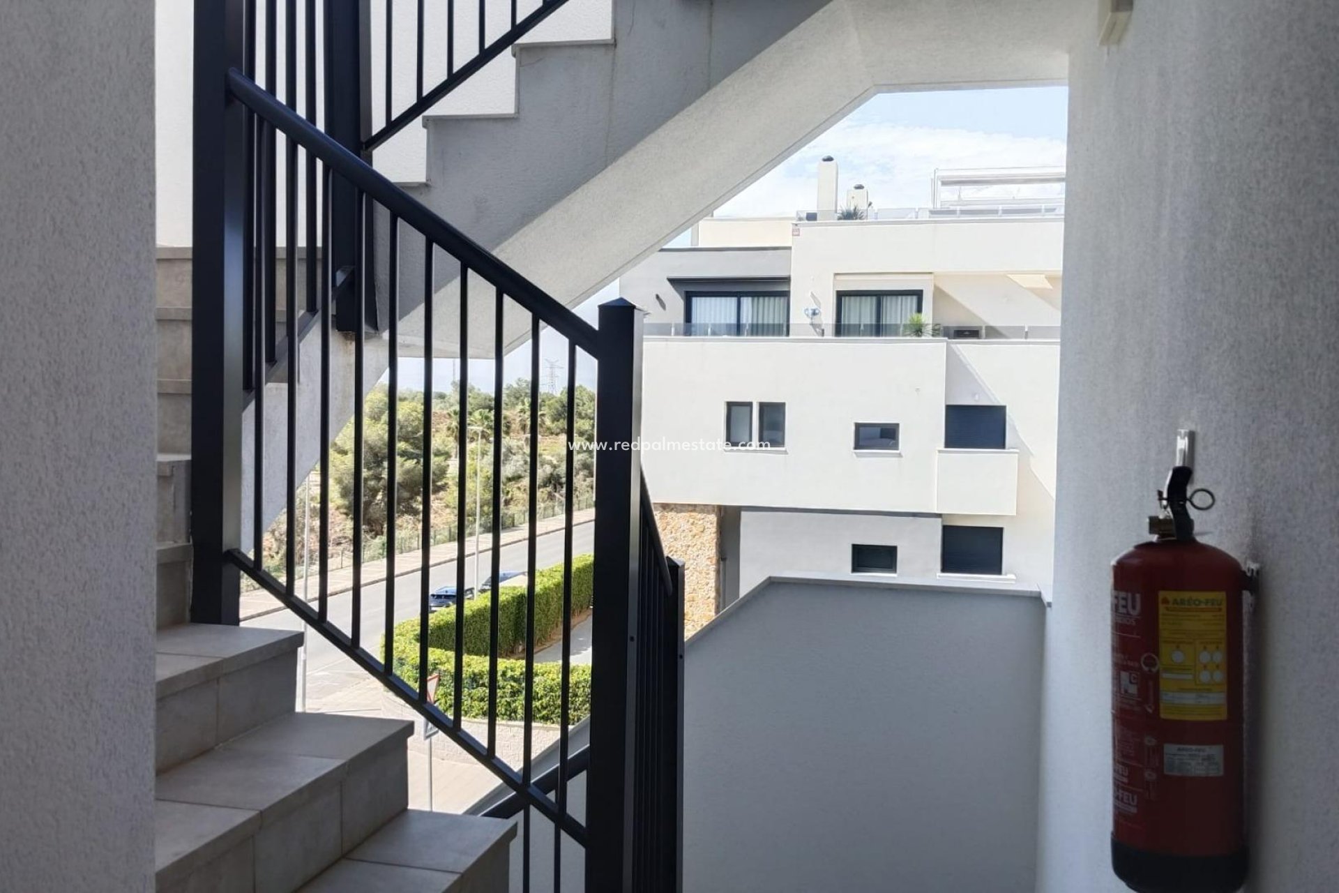 Återförsäljning - Lägenhet -
Orihuela Costa - Villamartín
