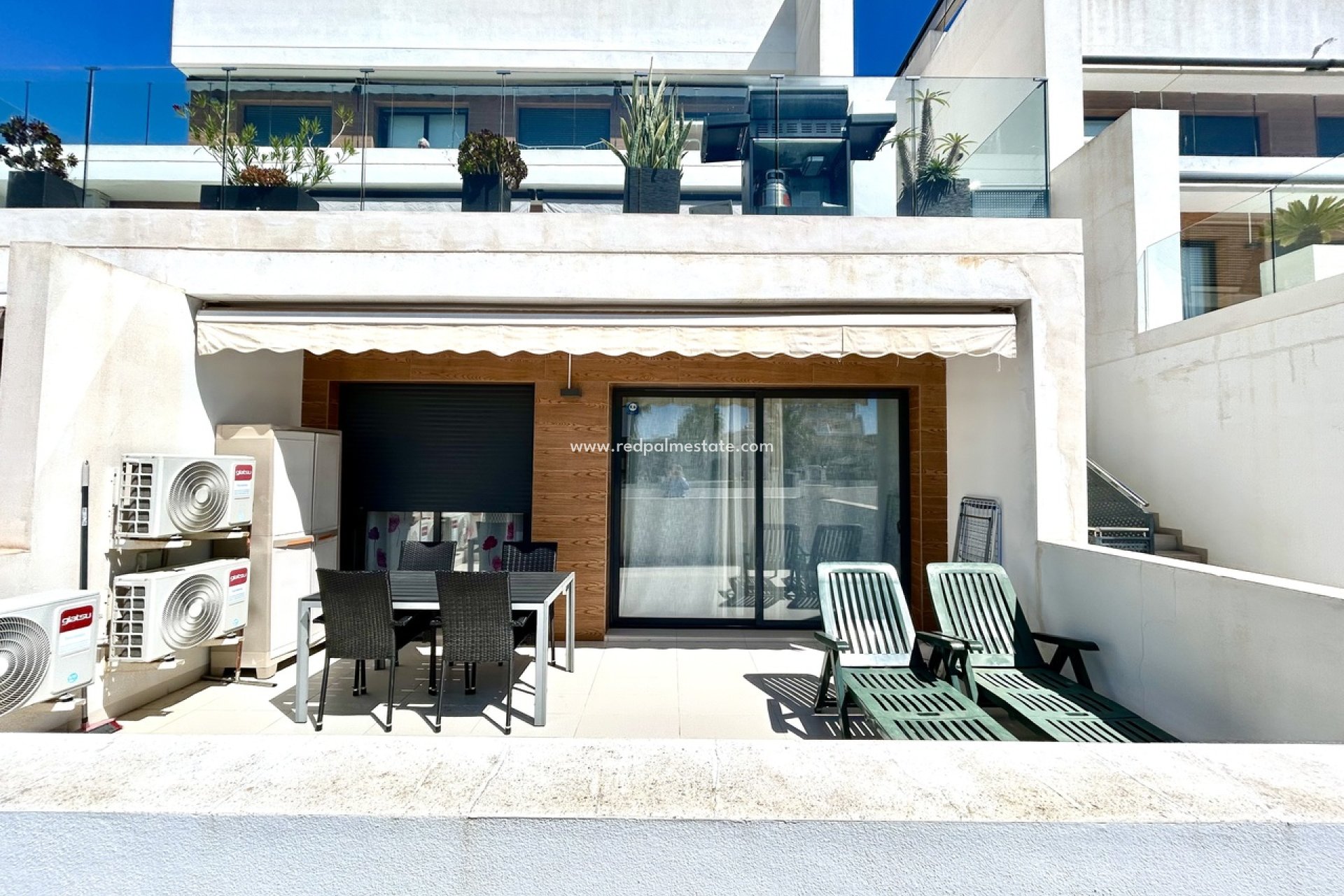 Återförsäljning - Lägenhet -
Orihuela Costa - Villamartín