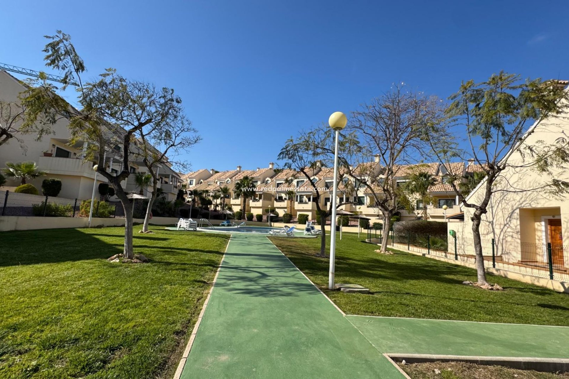 Återförsäljning - Lägenhet -
Orihuela Costa - Villamartín
