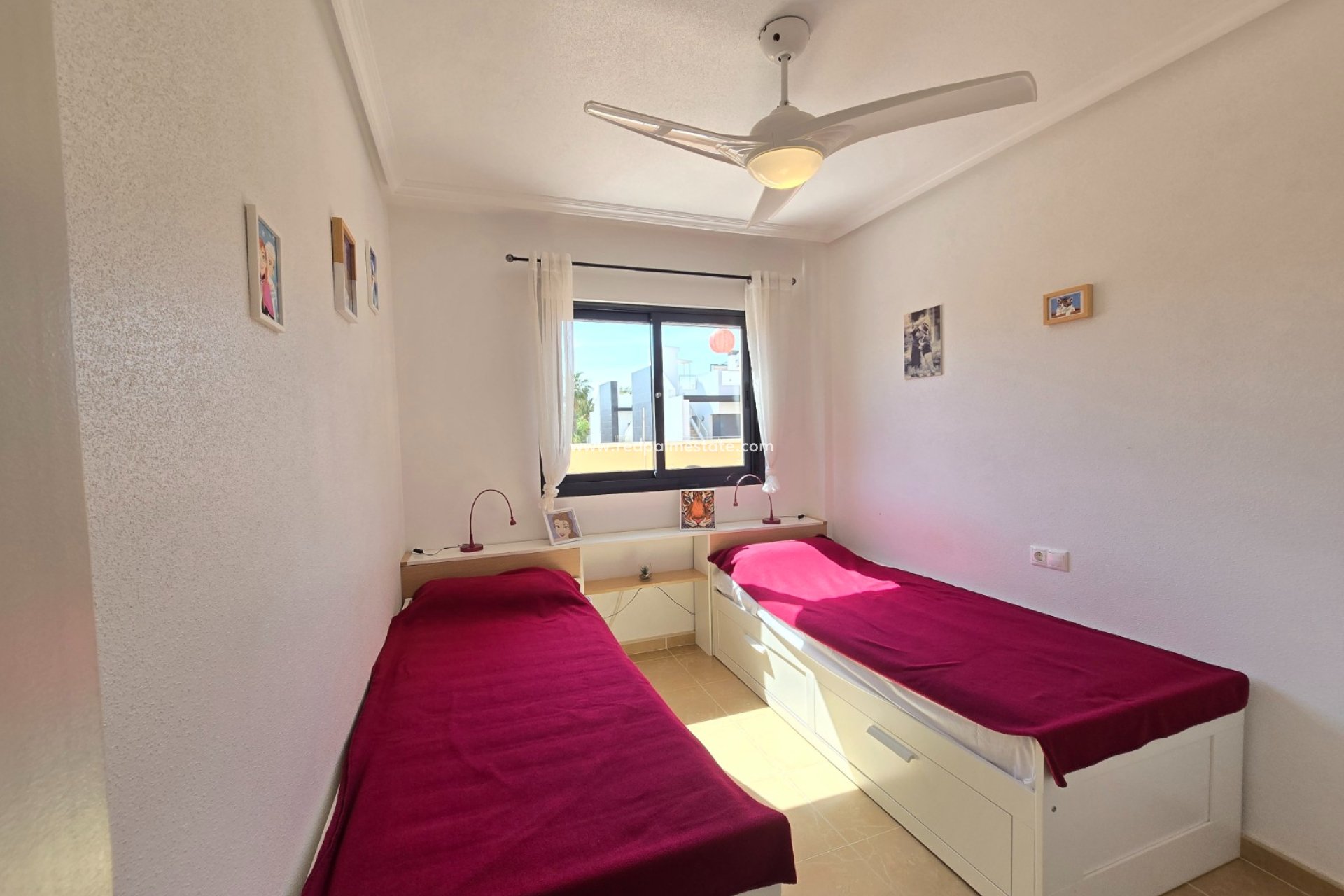 Återförsäljning - Lägenhet -
Orihuela Costa - Villamartín *