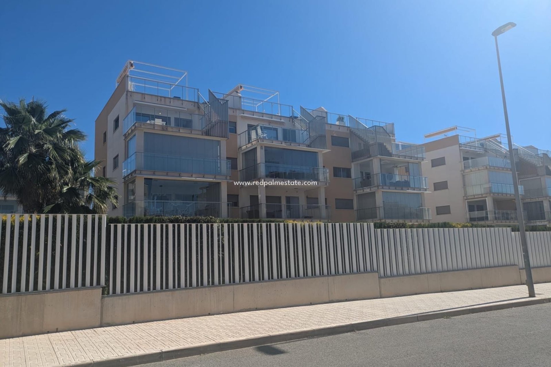 Återförsäljning - Lägenhet -
Orihuela Costa - Villamartín