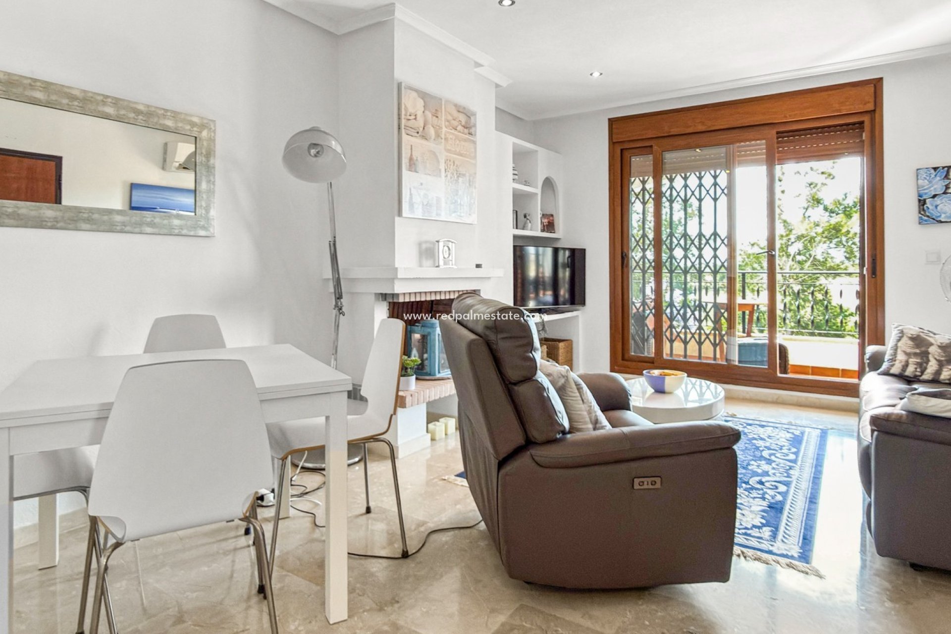 Återförsäljning - Lägenhet -
Orihuela Costa - Villamartín
