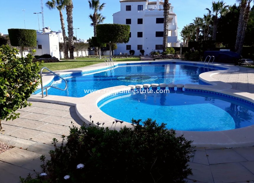 Återförsäljning - Lägenhet -
Orihuela Costa - Villamartín