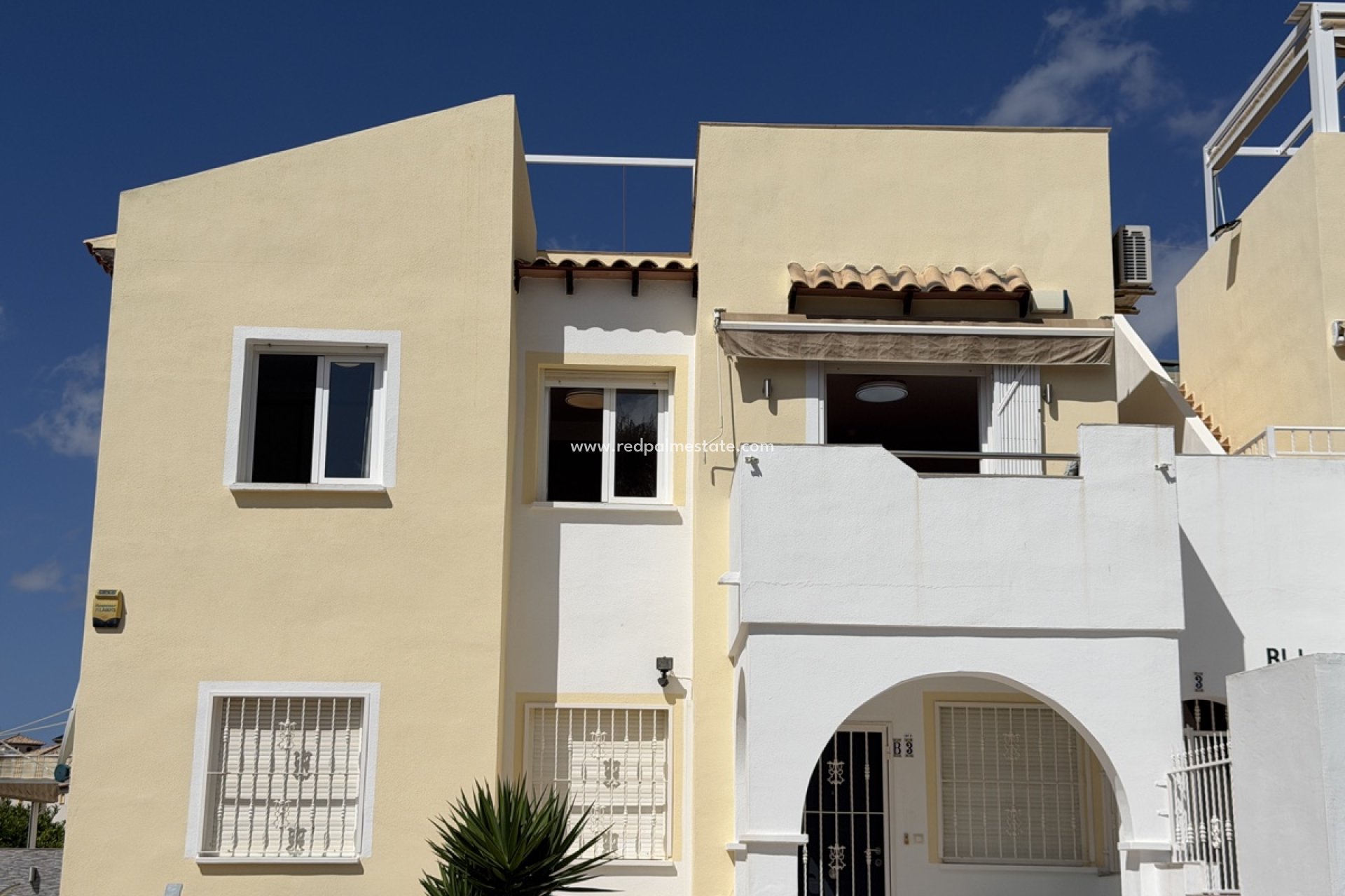Återförsäljning - Lägenhet -
Orihuela Costa - Villamartín