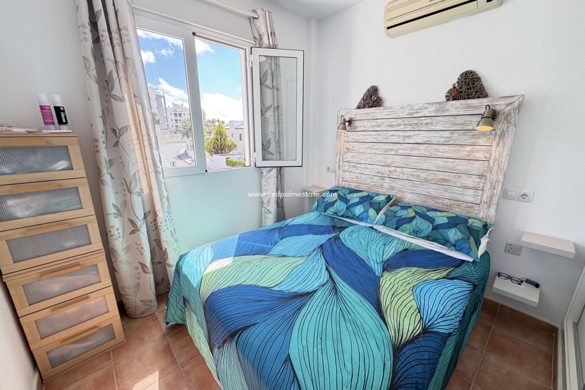 Återförsäljning - Lägenhet -
Orihuela Costa - Villamartín