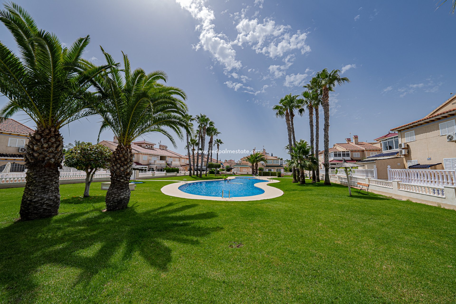 Återförsäljning - Lägenhet -
Orihuela Costa - Zenia Mar