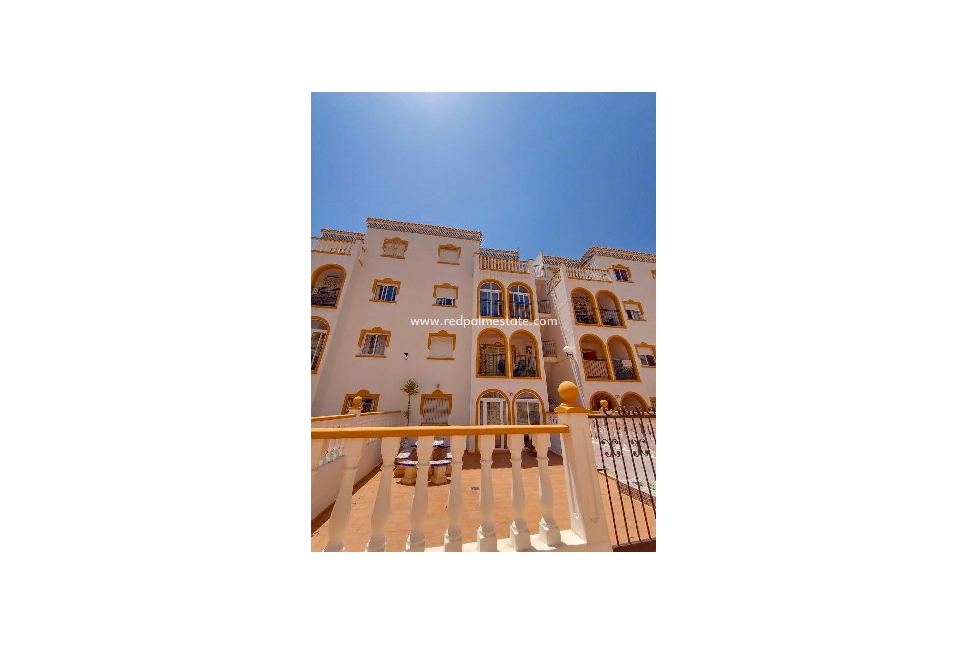 Återförsäljning - Lägenhet -
Orihuela Costa - Zona Centro