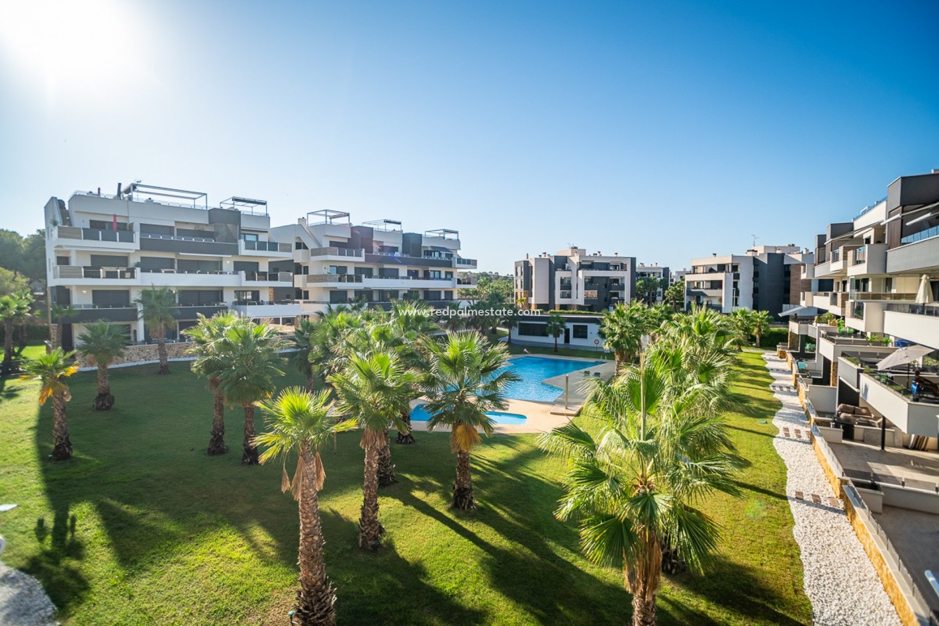 Återförsäljning - Lägenhet -
Orihuela Costa